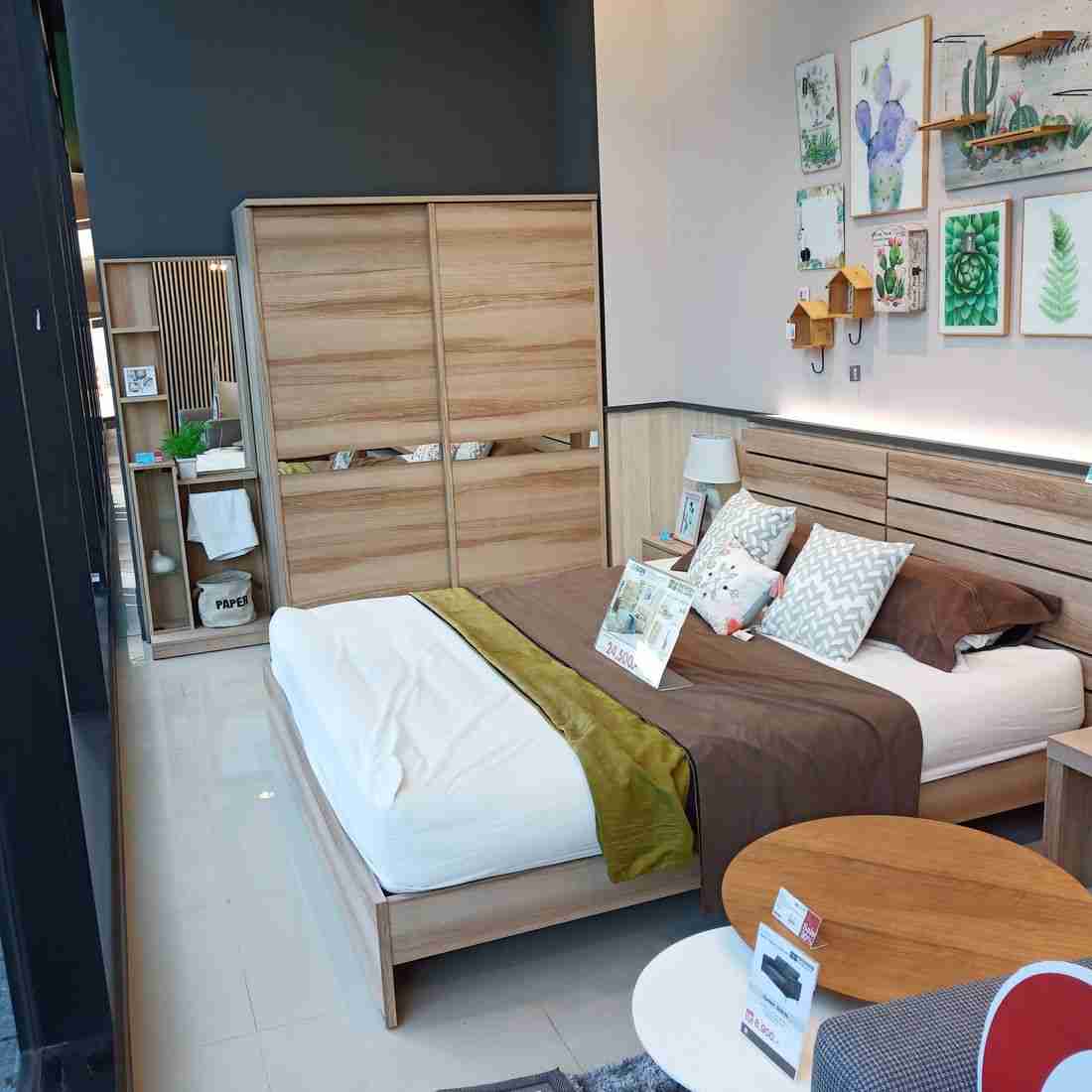 ชุดห้องนอน ตู้เสื้อผ้าบานเลื่อน รุ่น Meudon สีสีโอ๊ค-SB Design Square