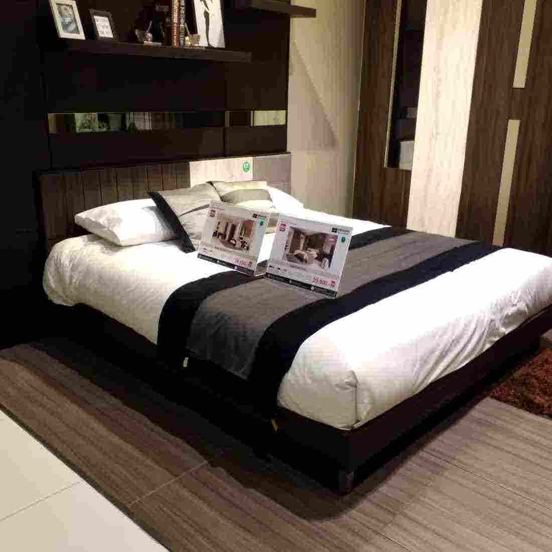 ชุดห้องนอน เตียง รุ่น Econi-B สีสีเข้มลายไม้ธรรมชาติ-SB Design Square
