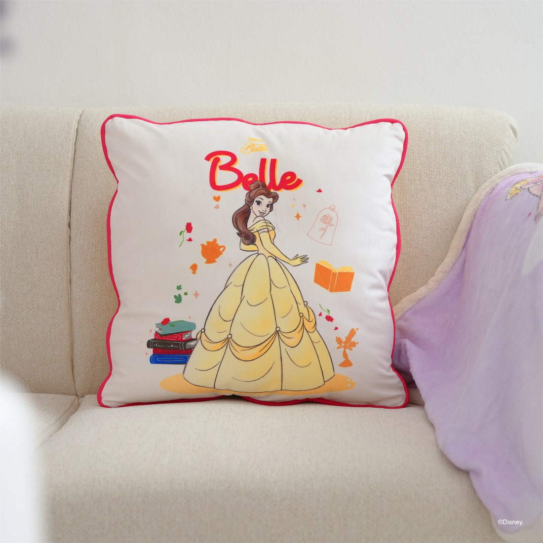 หมอนอิง Disney รุ่น DISNEY PRINECSS COLLECTION ลาย BELLE-01