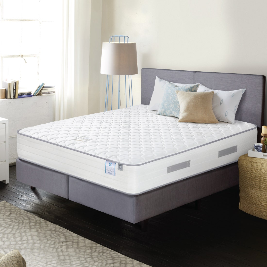 39000530-mattress-bedding-mattresses-spring-mattresses-31